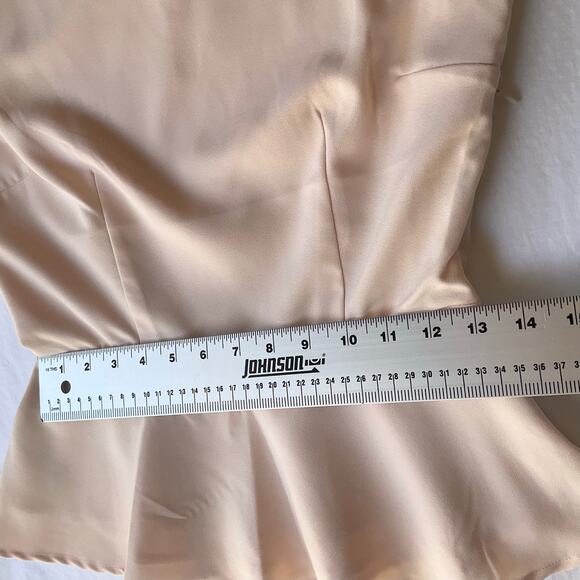 FOREVER 21 Women’s Sleeveless Peplum Blouse size S, Light Pink - Picture 4 of 9